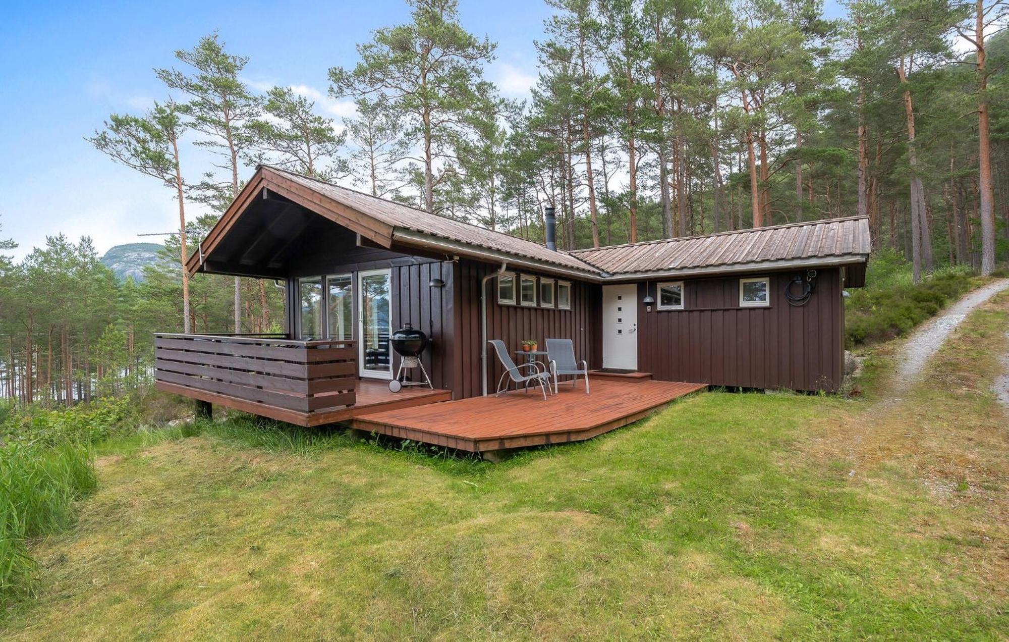 Gorgeous Home In Jorpeland With House Sea View エクステリア 写真